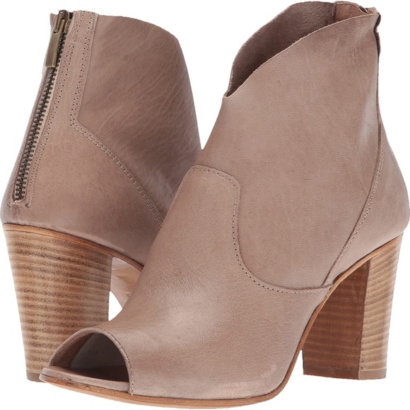 ITALY - Cordani Balero Peep Toe Block High Heel Ankle Bootie Taupe Leather Pumps - Picture 3 of 13
